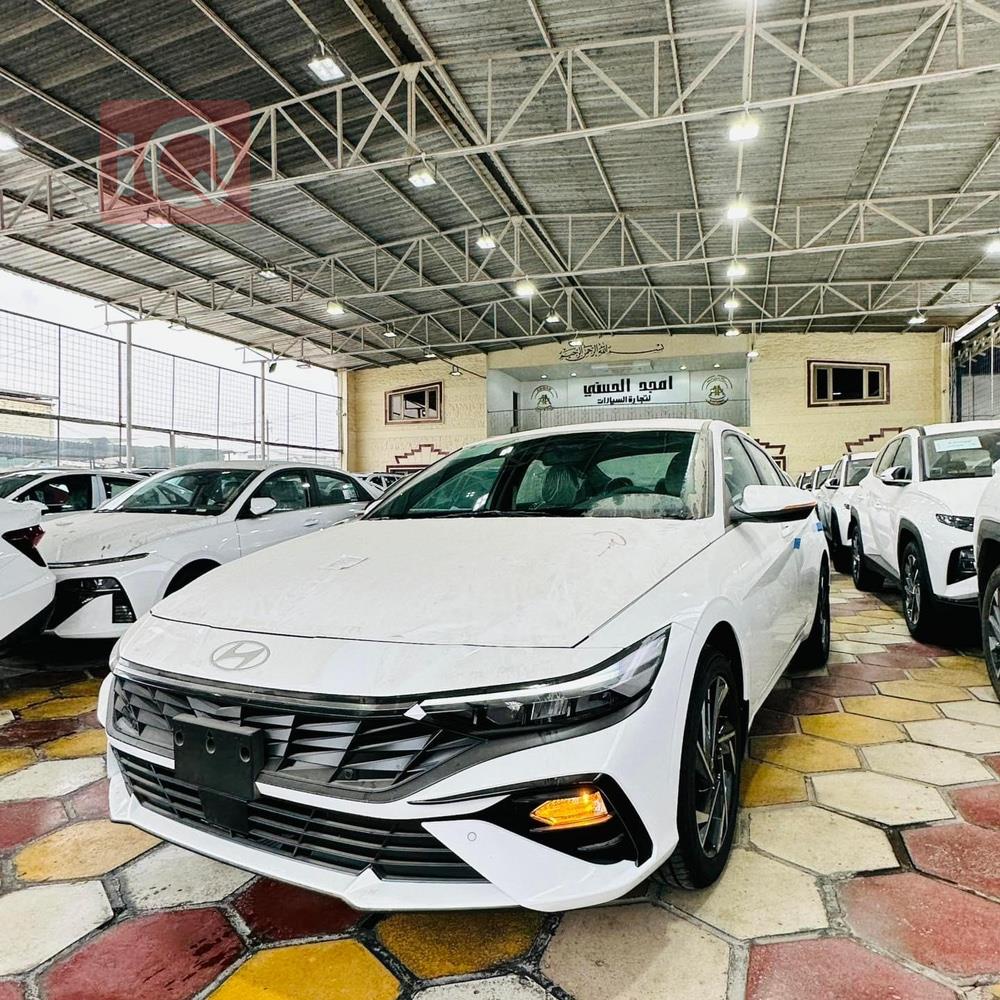 هیوندای ئەلەنترا